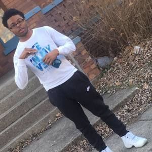 Meet your Posher, Esperanza